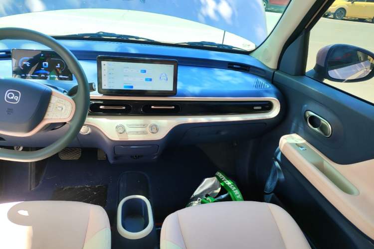 Used Chery QQ Domi 2025 Model 305km Comfort Edition Audio And AC Panel