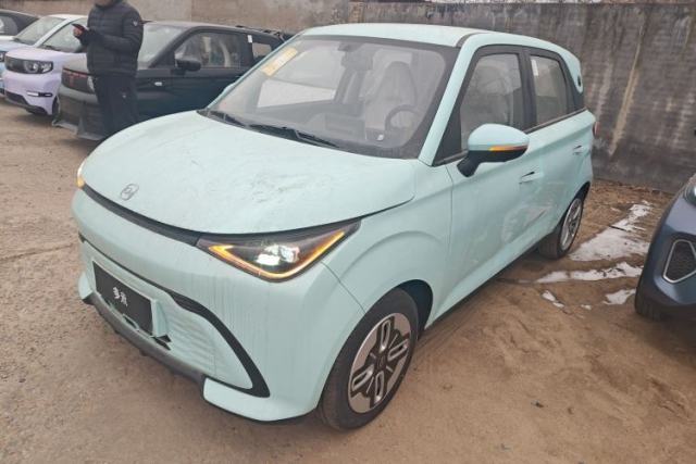Used Chery QQ Domi 2025 Model 405km Comfort Edition
