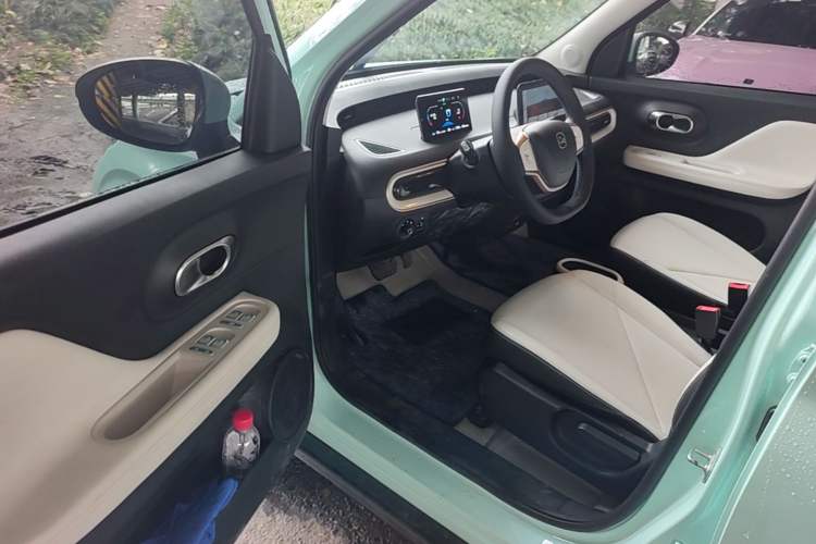 Used Chery QQ Domi 2025 Model 305km Comfort Edition Driver Seat