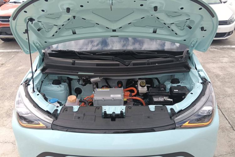 Used Chery QQ Domi 2025 Model 305km Comfort Edition Engine Bay