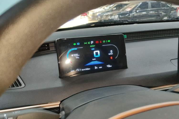 Used Chery QQ Domi 2025 Model 405km Comfort Edition Instrument Cluster