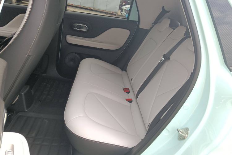 Used Chery QQ Domi 2025 Model 305km Comfort Edition Left Rear Seat