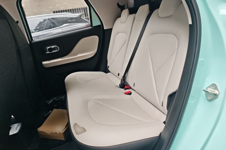 Used Chery QQ Domi 2025 Model 305km Comfort Edition Left Rear Seat