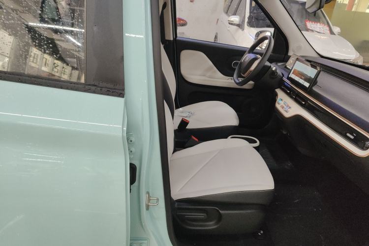 Used Chery QQ Domi 2025 Model 405km Comfort Edition Right Front Seat