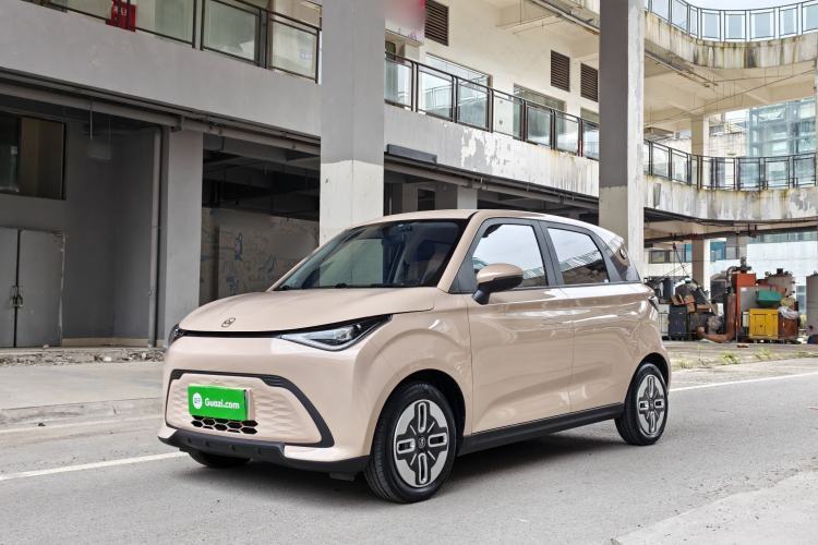 Used Chery QQ Domi 2025 Model 305km Comfort Edition Guazi used car, China used car export, Used car for sale, Used Chery QQ cars, Cheapest cars for sale, Electric vehicle, New energy car