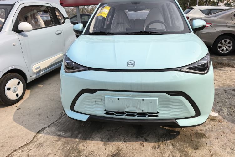 Used Chery QQ Domi 2025 Model 305km Comfort Edition Exterior 1