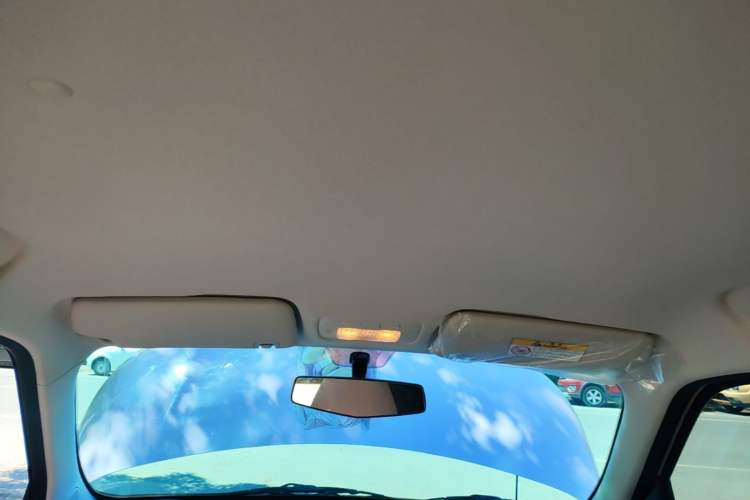 Used Chery QQ Domi 2025 Model 305km Comfort Edition Headliner