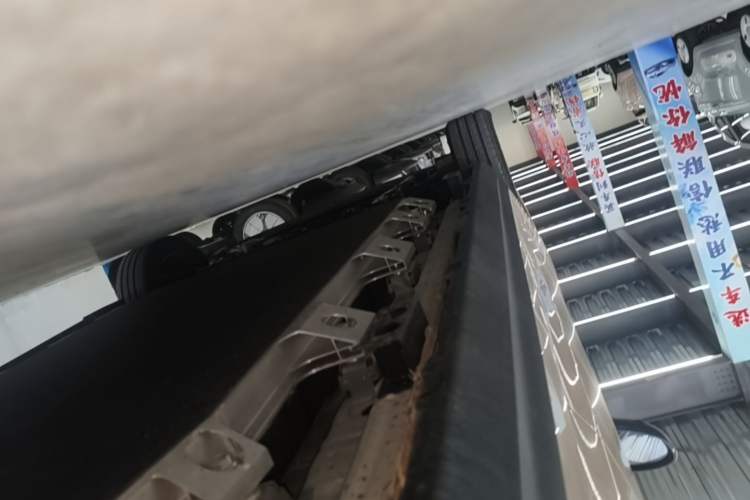 Used Chery QQ Domi 2025 Model 405km Comfort Edition Left Side Sill