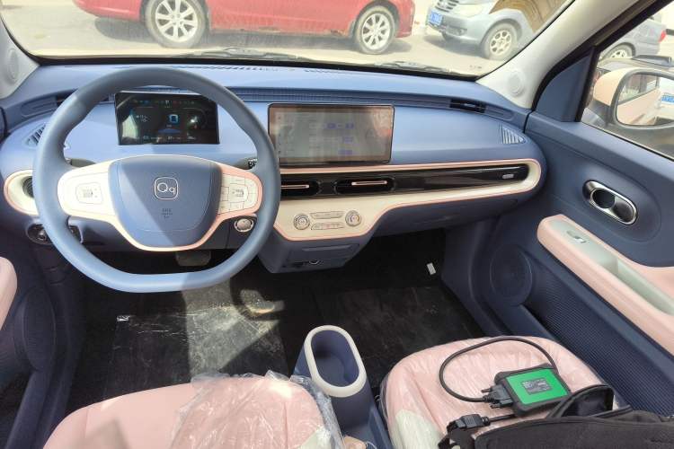 Used Chery QQ Domi 2025 Model 305km Comfort Edition Audio And AC Panel