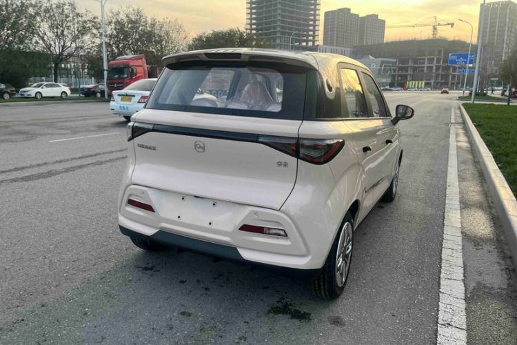 Used Chery QQ Domi 2025 Model 305km Comfort Edition Exterior 6