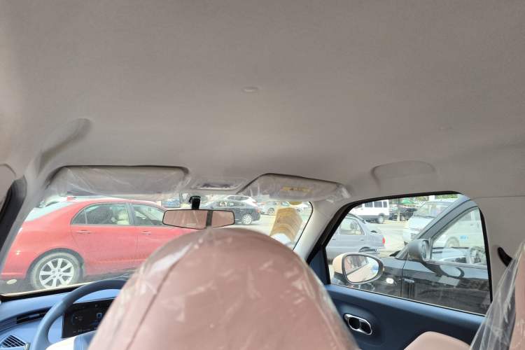 Used Chery QQ Domi 2025 Model 305km Comfort Edition Headliner