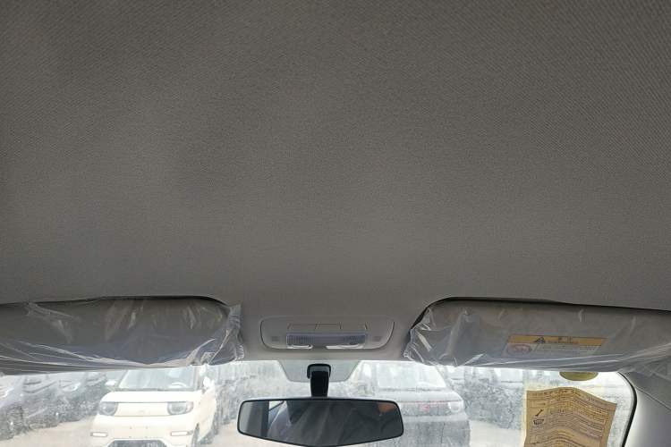 Used Chery QQ Domi 2025 Model 405km Comfort Edition Headliner