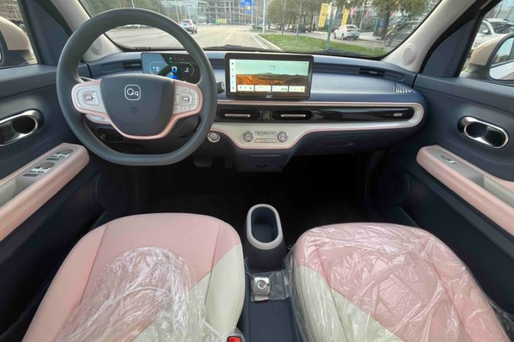 Used Chery QQ Domi 2025 Model 305km Comfort Edition Interior 1