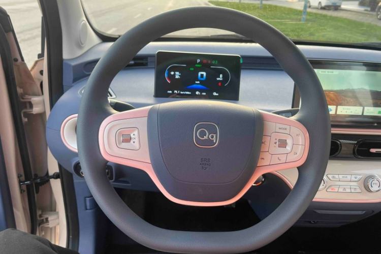 Used Chery QQ Domi 2025 Model 305km Comfort Edition Interior 2