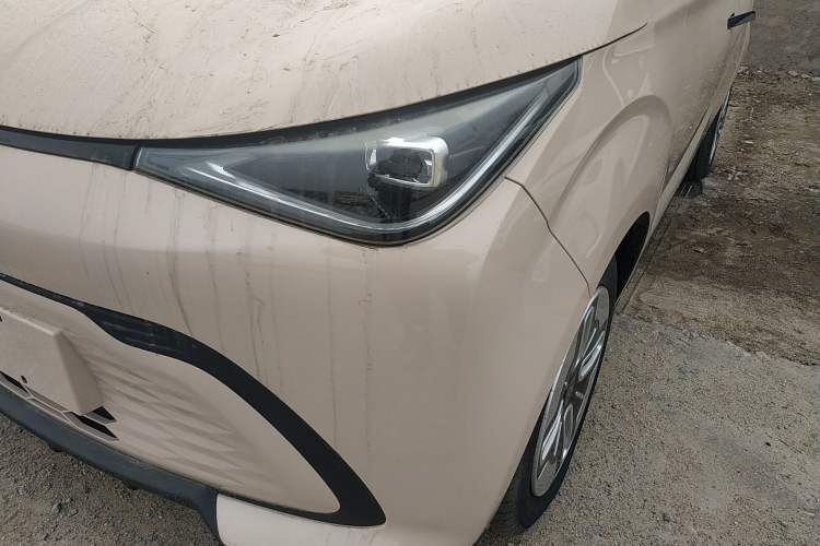Used Chery QQ Domi 2025 Model 405km Comfort Edition Left Front Headlight