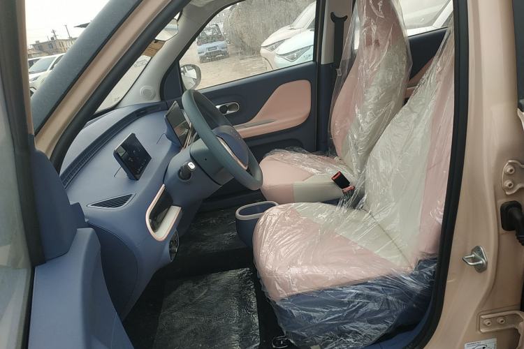 Used Chery QQ Domi 2025 Model 405km Comfort Edition Left Front Seat