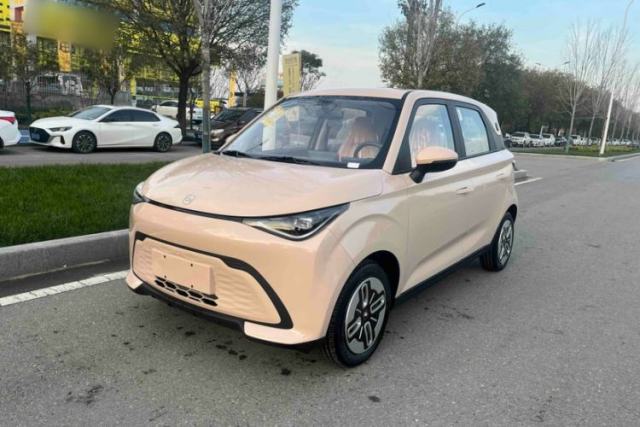 Used Chery QQ Domi 2025 Model 305km Comfort Edition