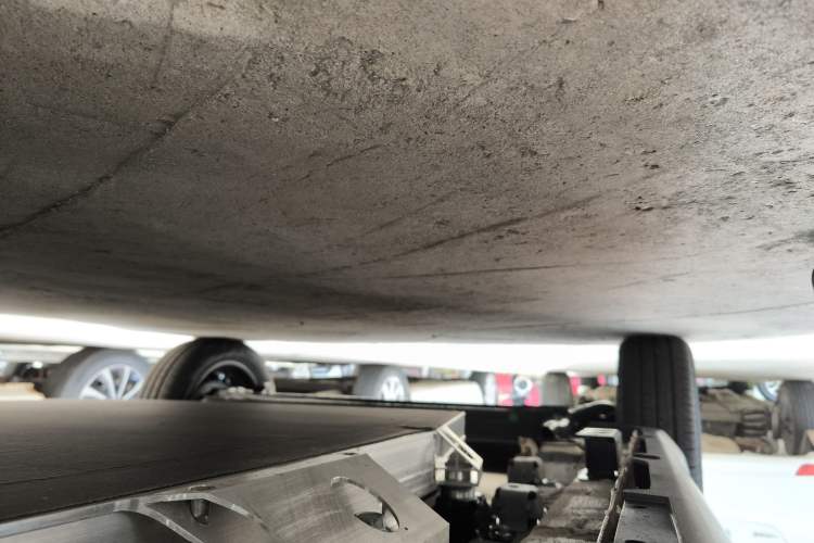 Used Chery QQ Domi 2025 Model 305km Comfort Edition Right Side Sill