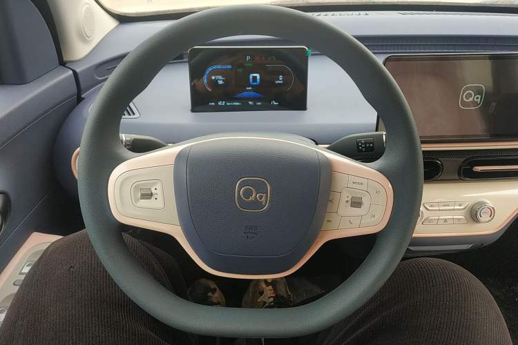 Used Chery QQ Domi 2025 Model 405km Comfort Edition Steering Wheel