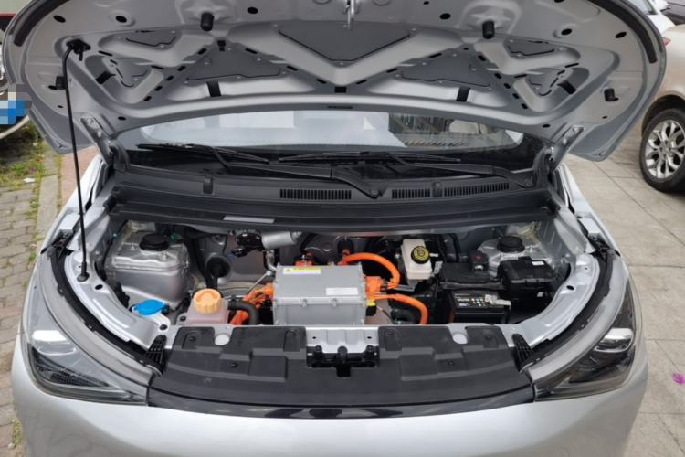 Used Chery QQ Domi 2025 Model 305km Comfort Edition Engine Bay