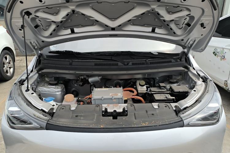 Used Chery QQ Domi 2025 Model 305km Comfort Edition Engine Bay