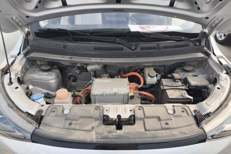 Used Chery QQ Domi 2025 Model 305km Comfort Edition Engine Bay
