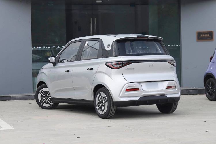Used Chery QQ Domi 2025 Model 305km Comfort Edition Exterior 5