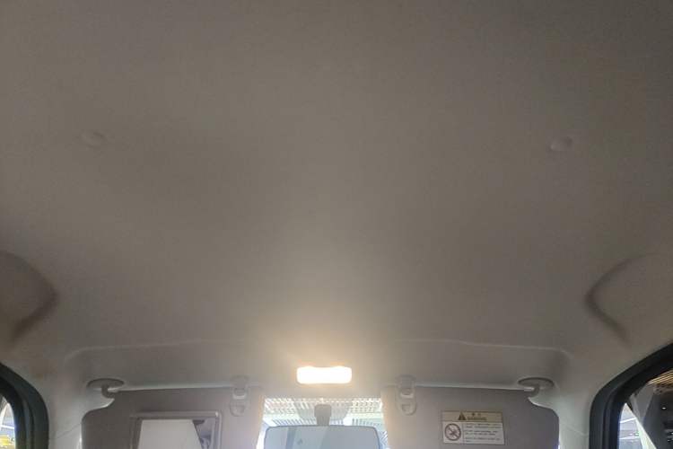 Used Chery QQ Domi 2025 Model 305km Comfort Edition Headliner