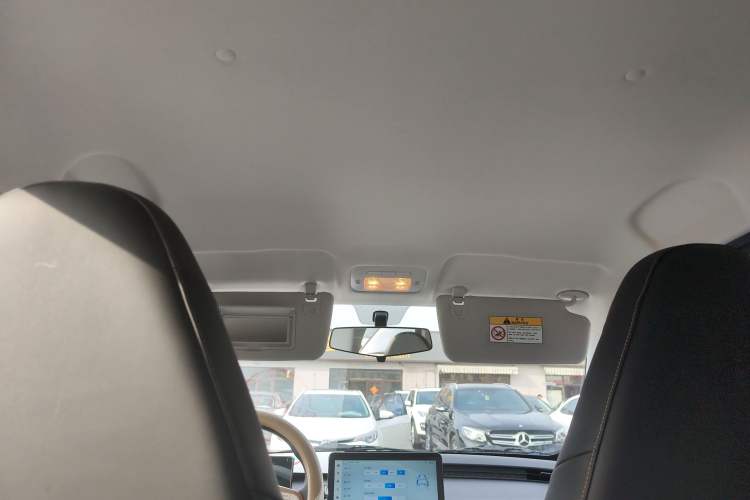 Used Chery QQ Domi 2025 Model 305km Comfort Edition Headliner