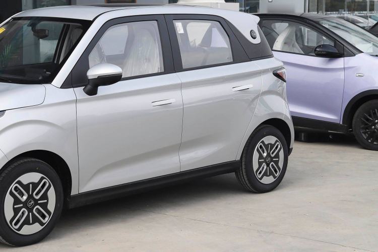 Used Chery QQ Domi 2025 Model 305km Comfort Edition Interior 2