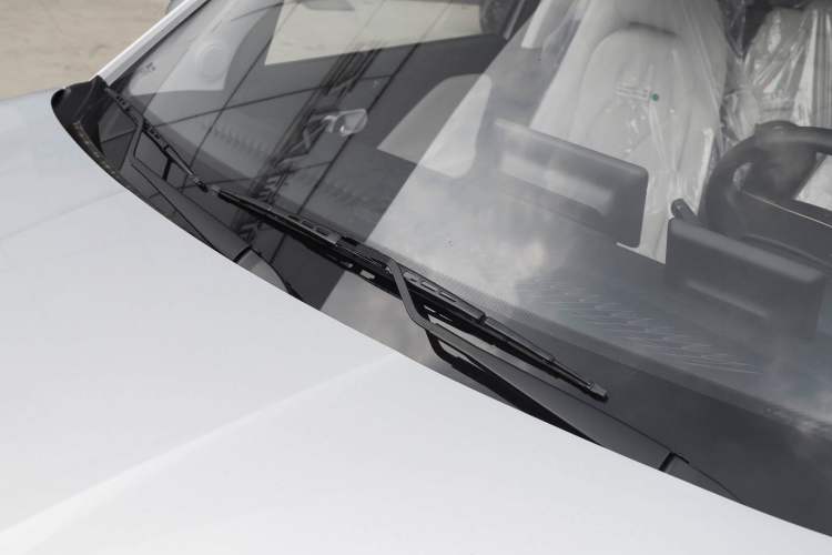 Used Chery QQ Domi 2025 Model 305km Comfort Edition Interior 3