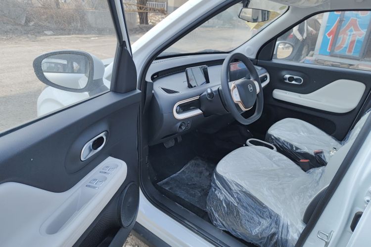 Used Chery QQ Domi 2025 Model 305km Comfort Edition Driver Seat