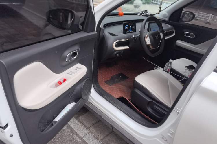 Used Chery QQ Domi 2025 Model 305km Comfort Edition Driver Seat