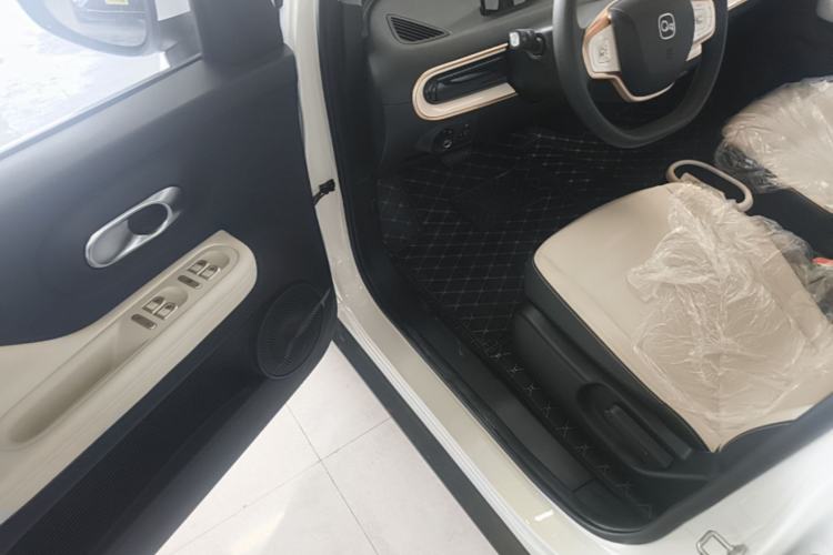 Used Chery QQ Domi 2025 Model 405km Comfort Edition Driver Seat