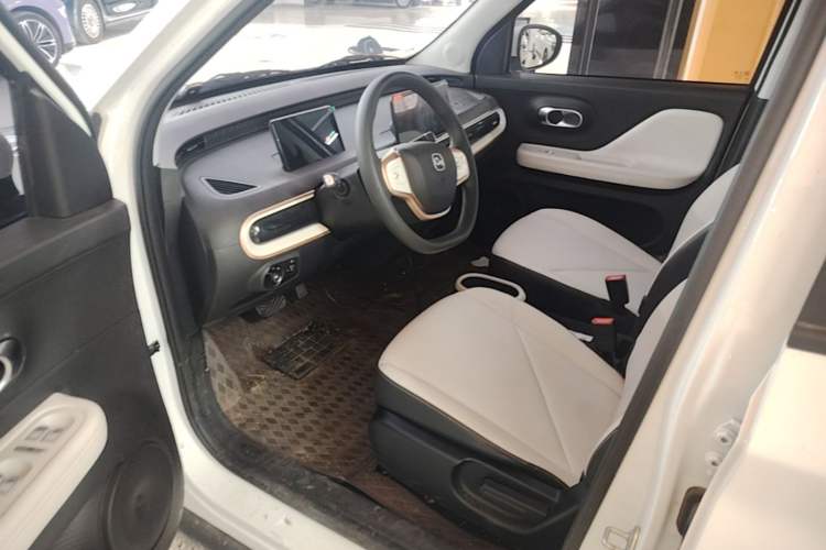 Used Chery QQ Domi 2025 Model 305km Comfort Edition Driver Seat