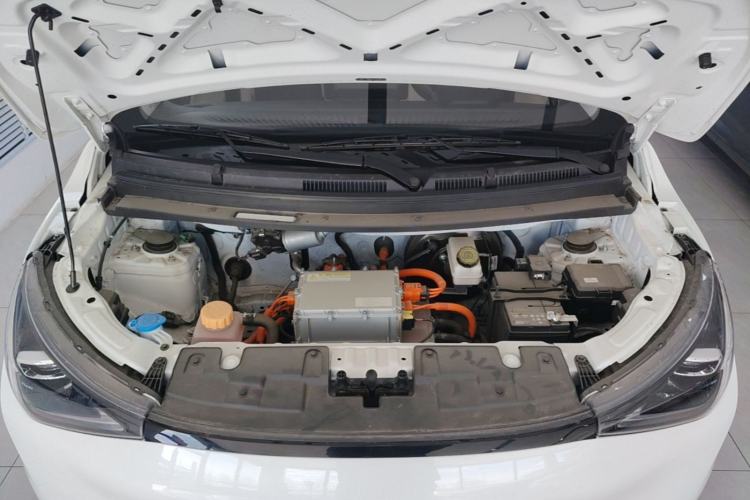 Used Chery QQ Domi 2025 Model 305km Comfort Edition Engine Bay