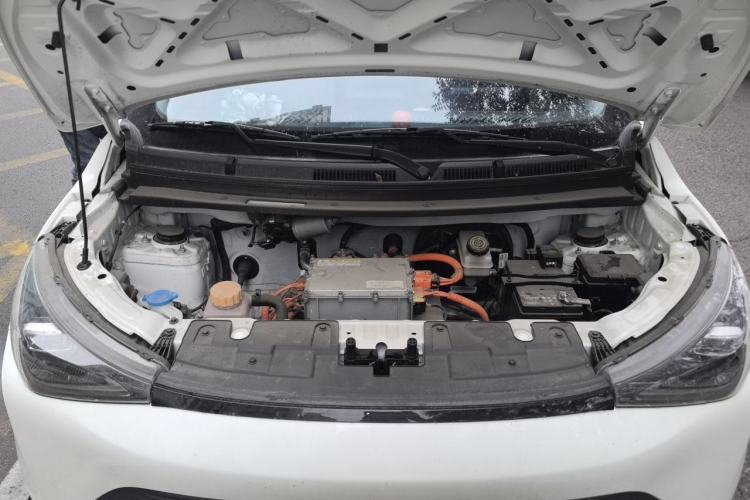 Used Chery QQ Domi 2025 Model 305km Comfort Edition Engine Bay