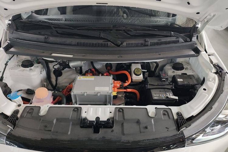 Used Chery QQ Domi 2025 Model 305km Comfort Edition Engine Bay