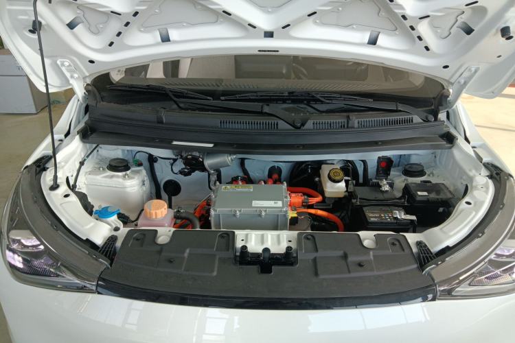 Used Chery QQ Domi 2025 Model 305km Comfort Edition Engine Bay