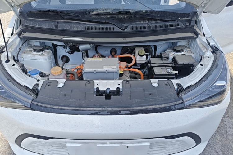 Used Chery QQ Domi 2025 Model 305km Comfort Edition Engine Bay