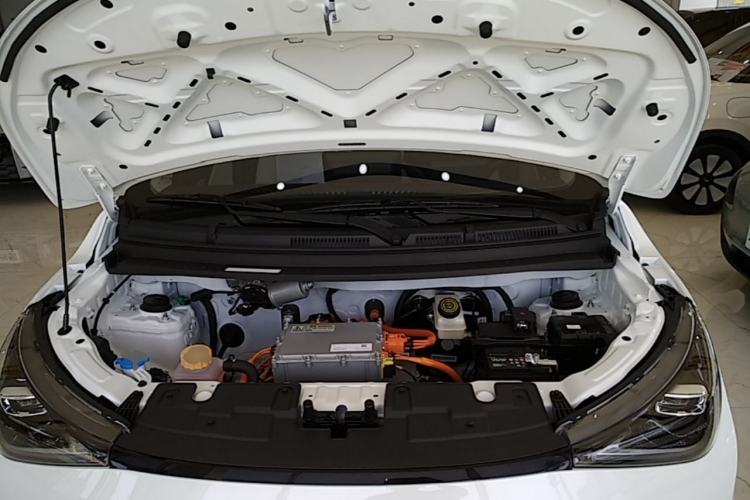 Used Chery QQ Domi 2025 Model 305km Comfort Edition Engine Bay