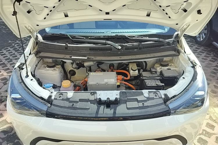 Used Chery QQ Domi 2025 Model 305km Comfort Edition Engine Bay
