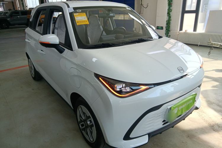 Used Chery QQ Domi 2025 Model 305km Comfort Edition Exterior 1