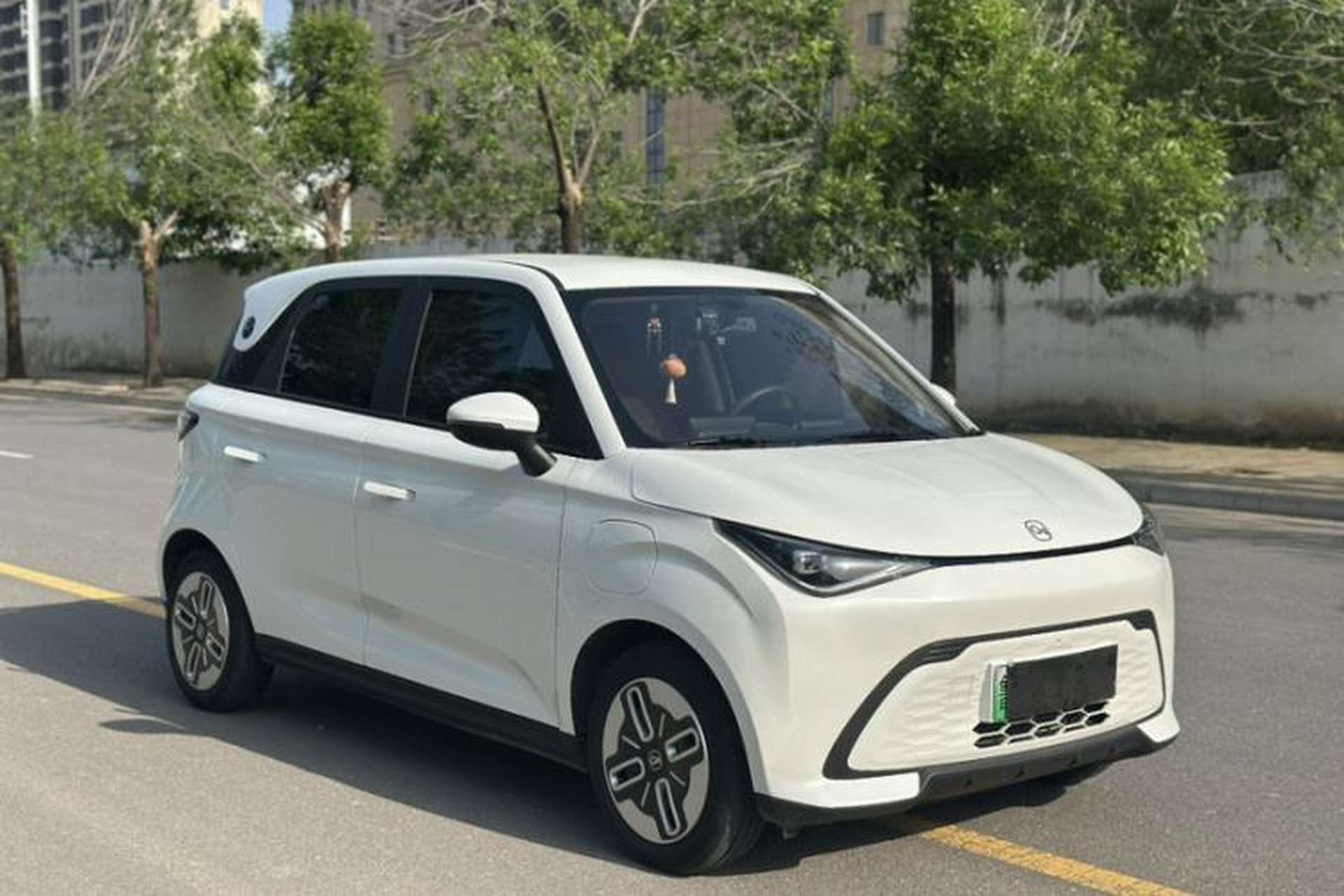 Used Chery QQ Domi 2025 Model 305km Comfort Edition Exterior 1