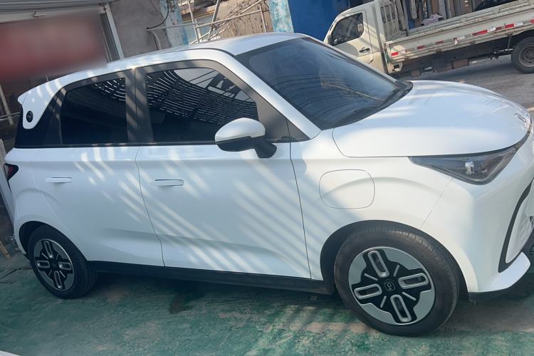 Used Chery QQ Domi 2025 Model 305km Comfort Edition Exterior 2