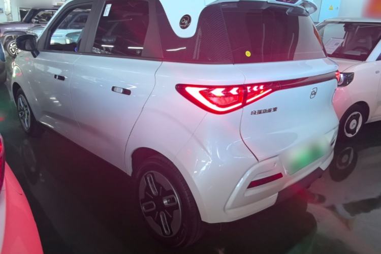 Used Chery QQ Domi 2025 Model 305km Comfort Edition Exterior 2