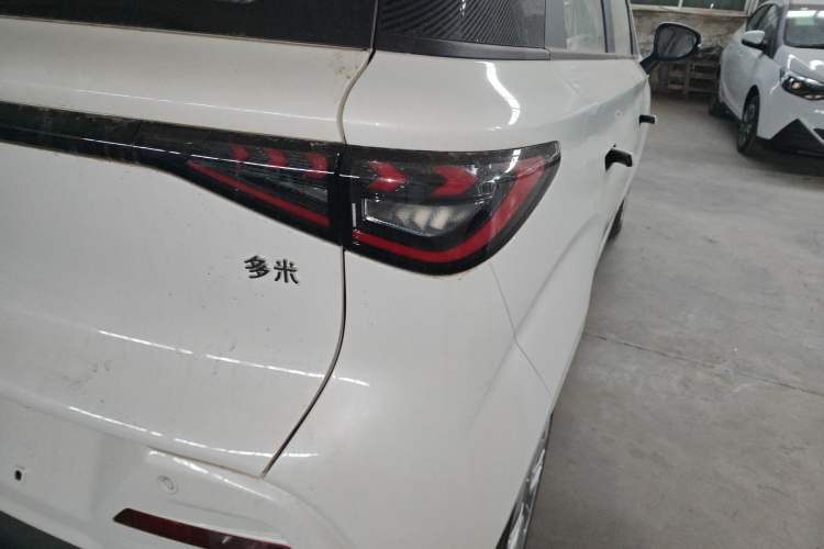 Used Chery QQ Domi 2025 Model 405km Comfort Edition Exterior 3