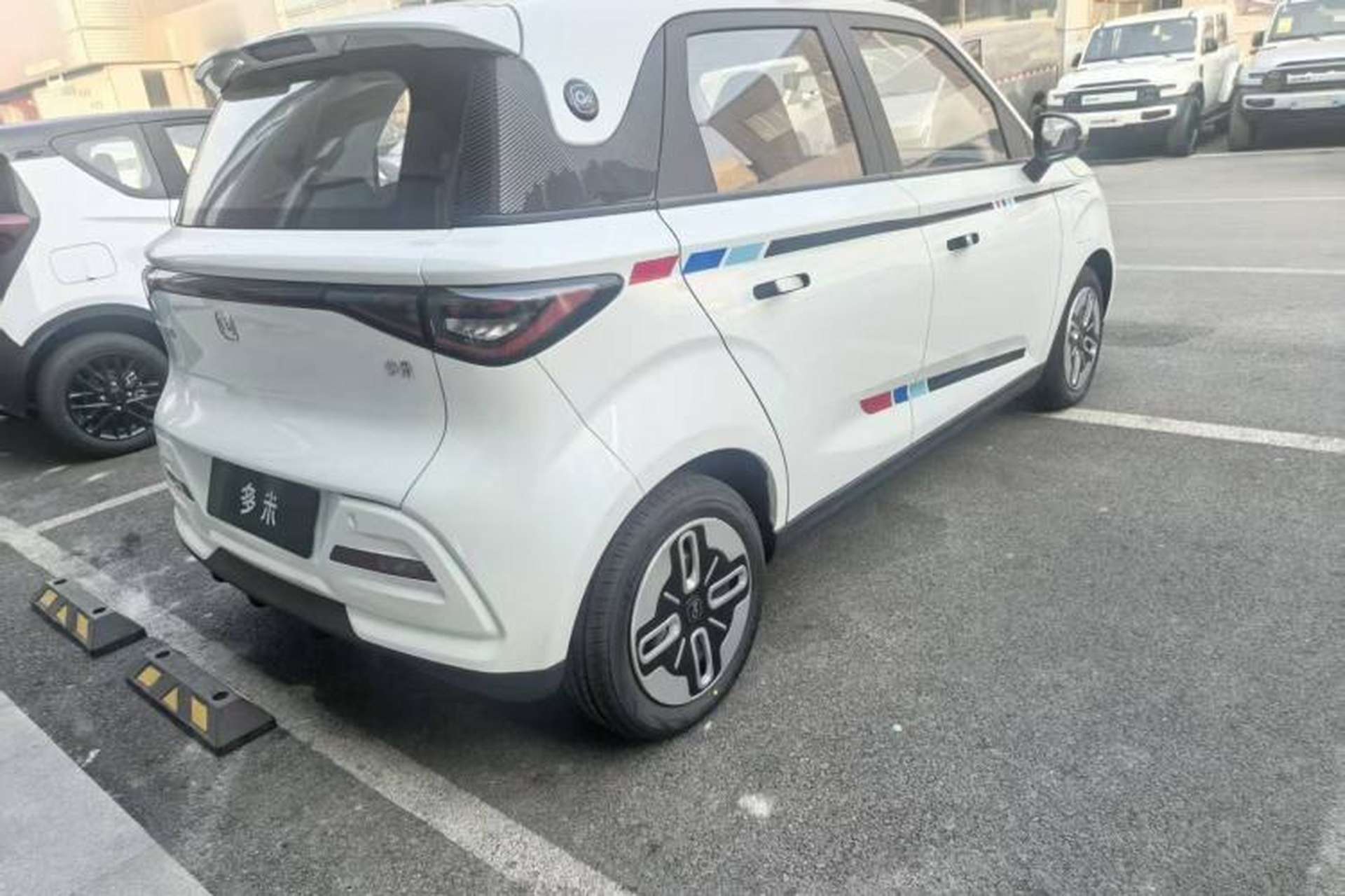 Used Chery QQ Domi 2025 Model 305km Comfort Edition Exterior 4