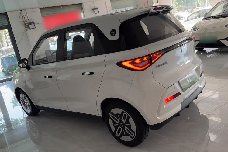 Used Chery QQ Domi 2025 Model 405km Comfort Edition Exterior 4