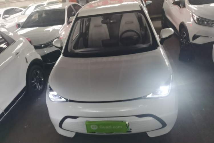 Used Chery QQ Domi 2025 Model 305km Comfort Edition Front